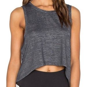 Beyond Yoga Cloud Heather High-Low Muscle Tank in Heather Grey